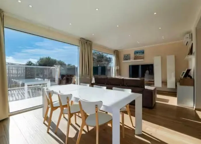 Villa Alicudi - Luxury Seaside Con Piscina * Cava dʼAliga